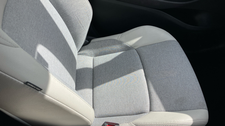 Toyota Yaris 1.5 Hybrid Excel 5dr CVT Hybrid Hatchback